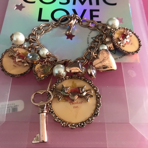 Vintage Betsey Johnson pink rose charm chain bracelet B40 think of me - Picture 1 of 7